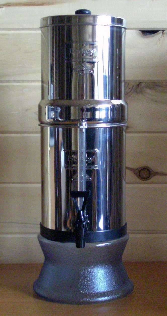 Travel Berkey Water Filter - 1.5 Gallons